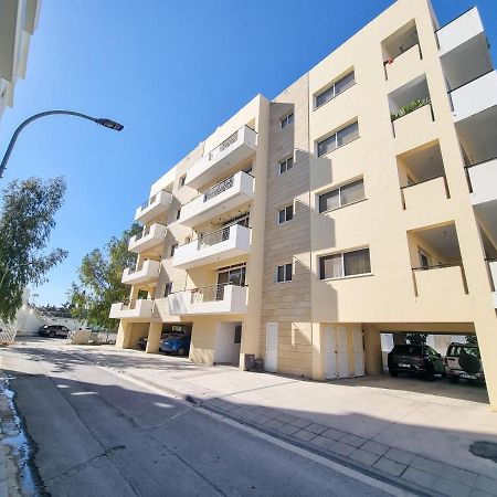 City Vibrance Apartment Larnaca Bagian luar foto