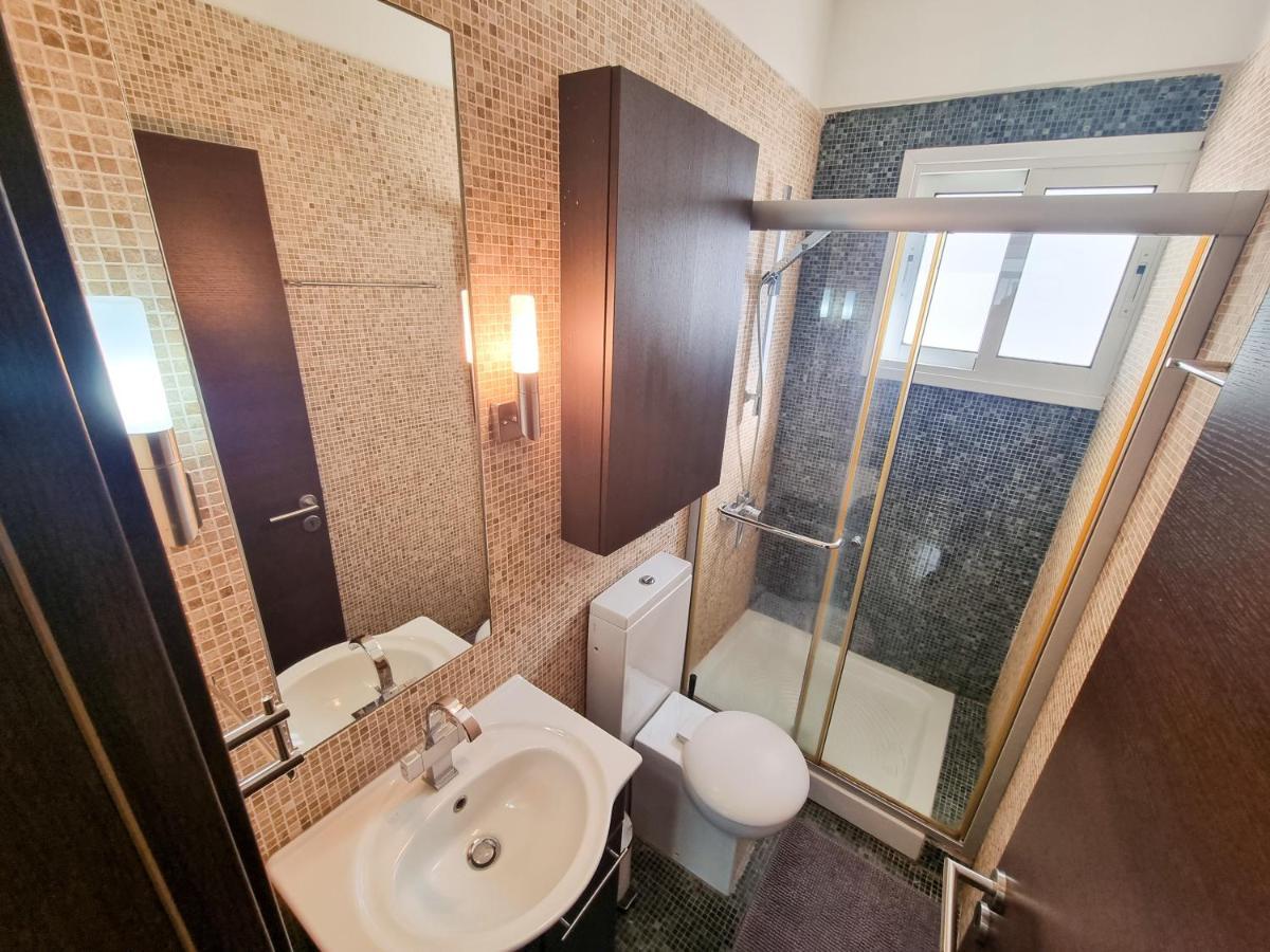 City Vibrance Apartment Larnaca Bagian luar foto